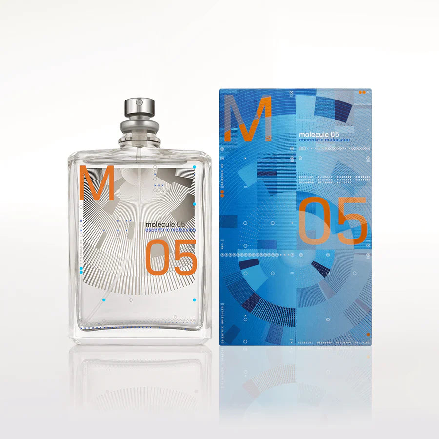 Molecule 05 - Escentric Molecules | Hallburg AE.